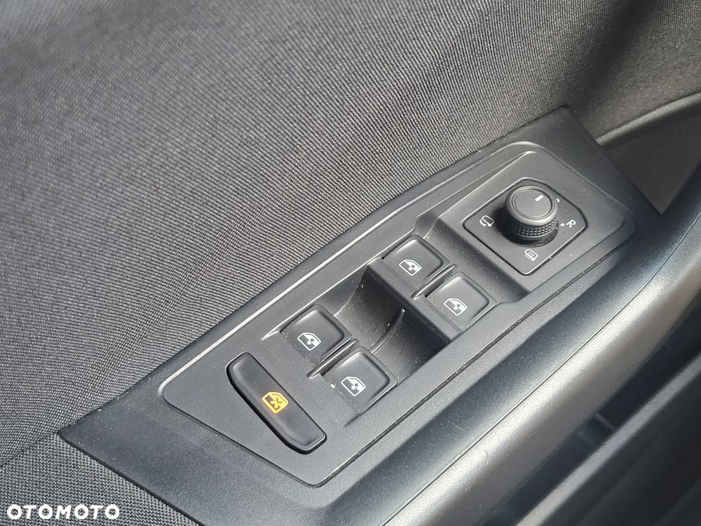 Volkswagen T-Roc 1.5 TSI Life - 17