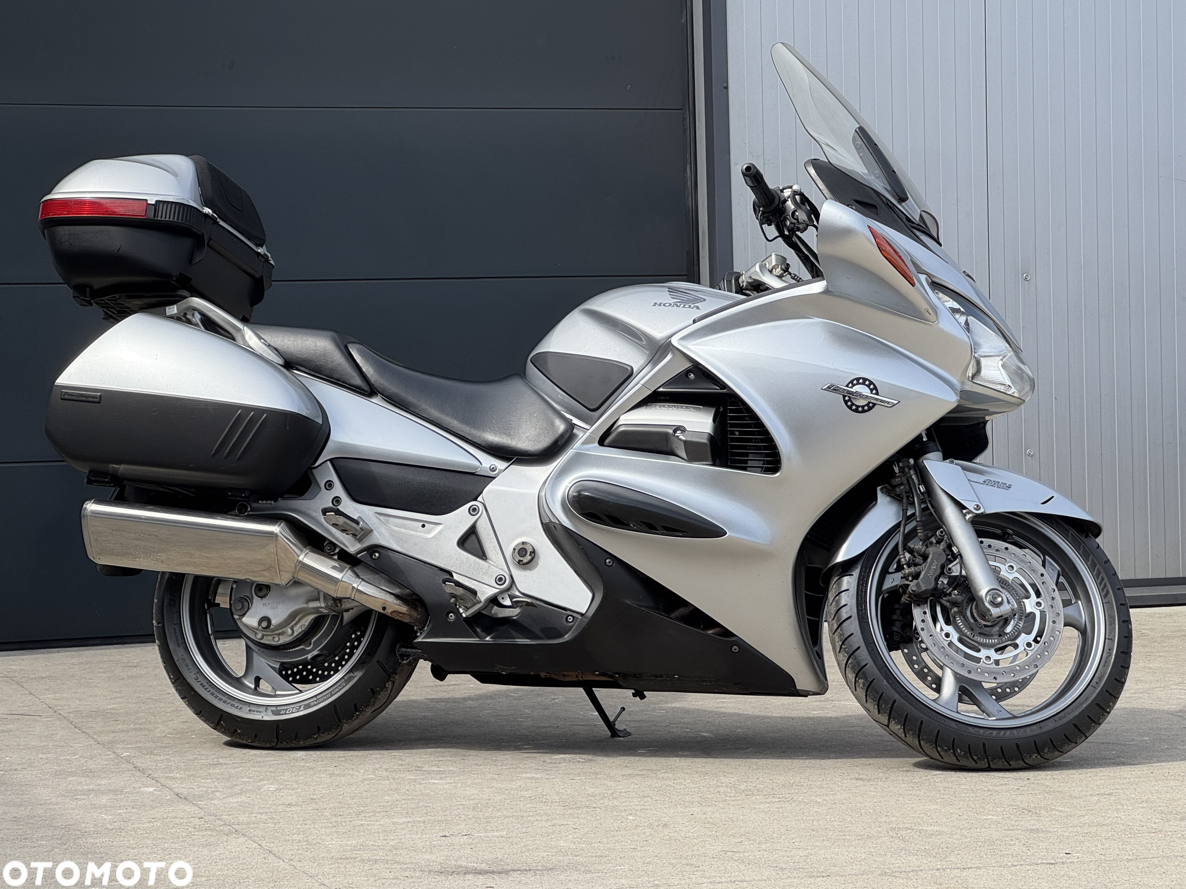 Honda ST - 5