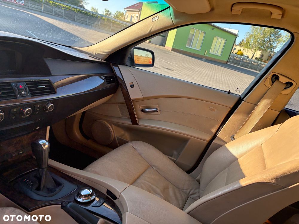 BMW Seria 5 - 10