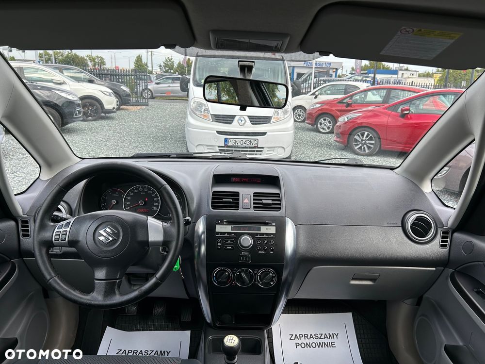 Suzuki SX4 1.9 DDiS DPF 4x4 Comfort - 23