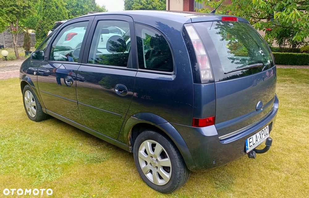 Opel Meriva 1.6 16V Cosmo - 4