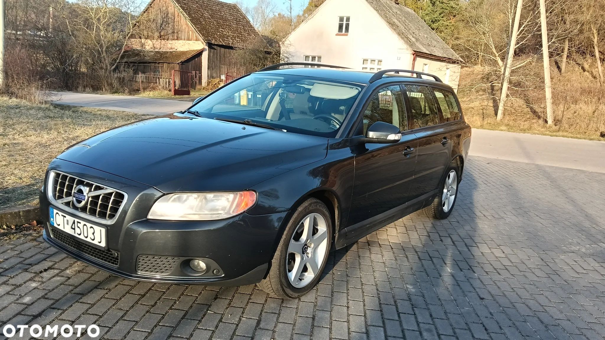 Volvo V70 2.0D Momentum - 1