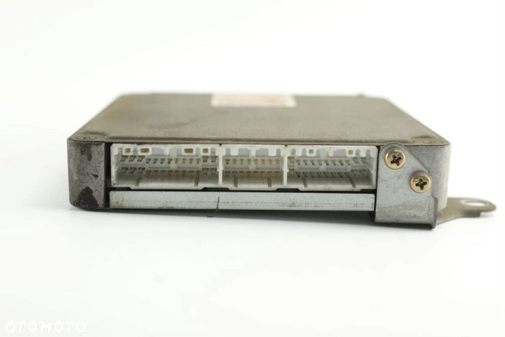 KOMPUTER STEROWNIK SILNIKA MITSUBISHI GALANT MD333002 - 5