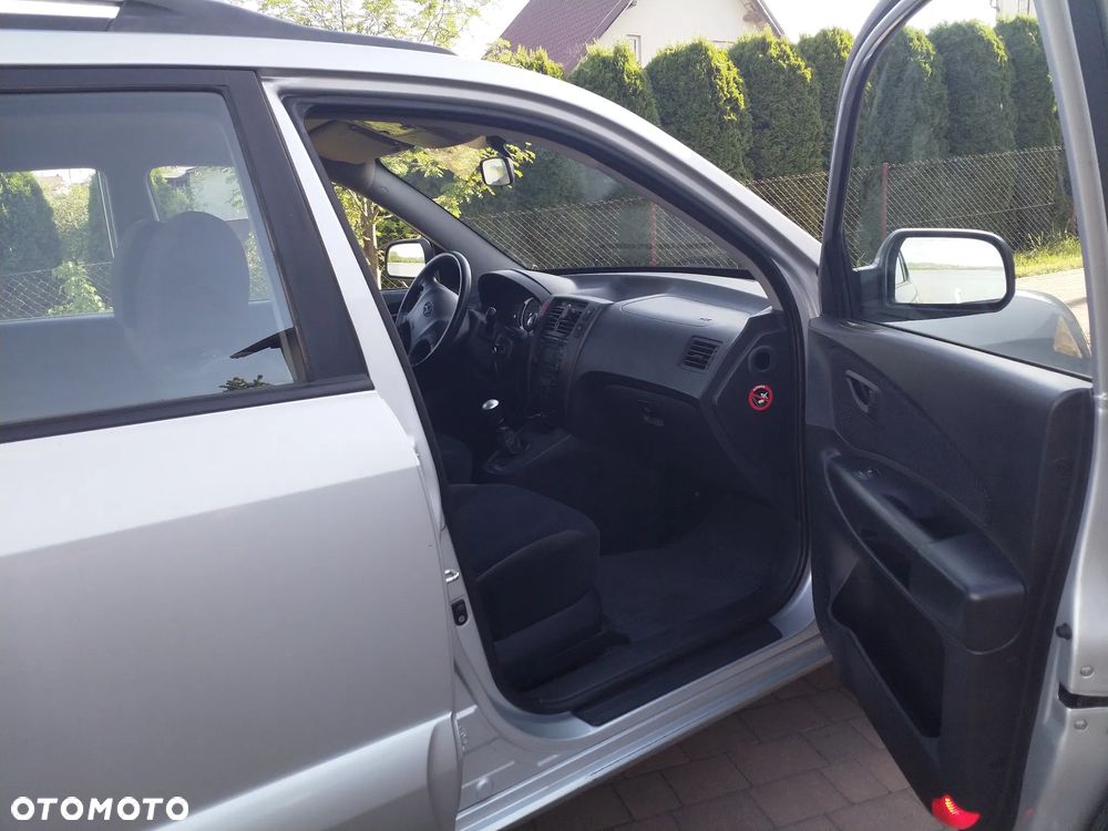 Hyundai Tucson 2.0 CRDi Premium - 12