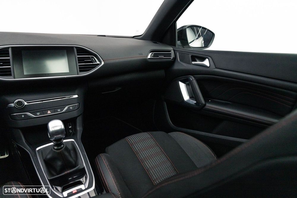 Peugeot 308 1.6 BlueHDi GT Line - 19