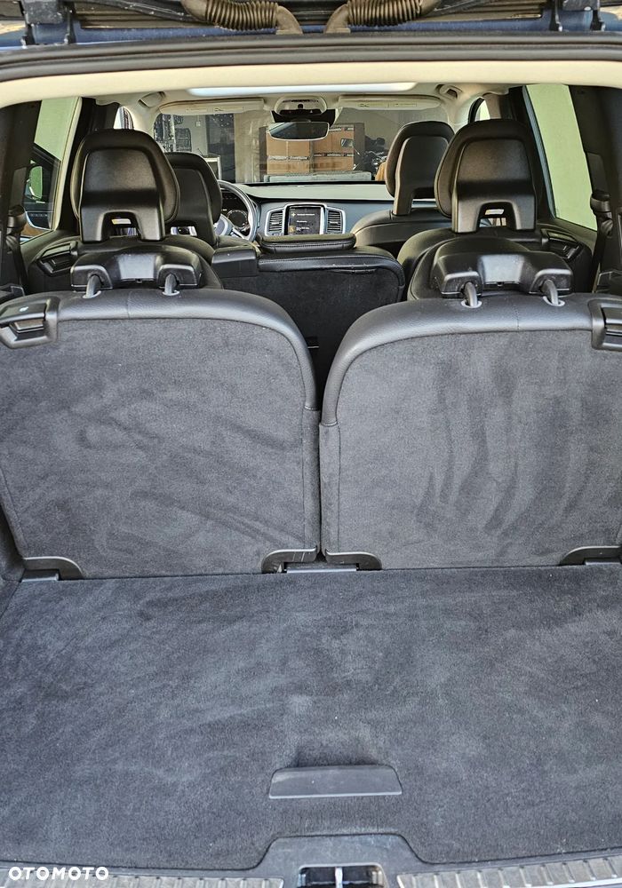 Volvo XC 90 T6 AWD Geartronic Momentum - 9