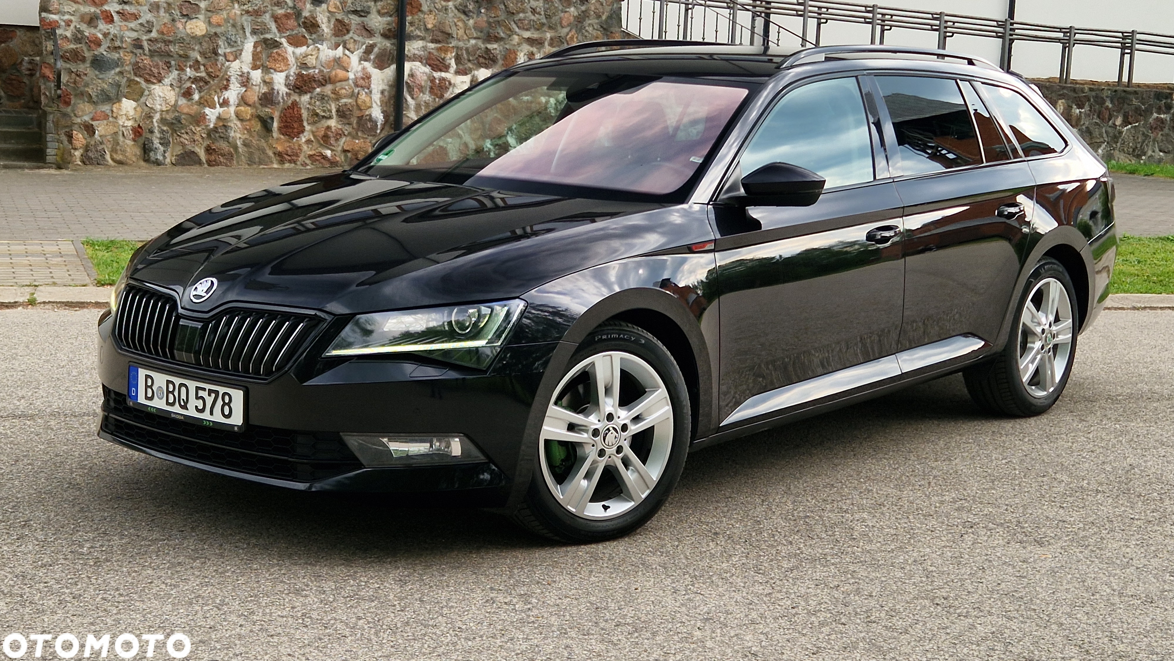 Skoda Superb 2.0 TDI 4x4 DSG Premium Edition - 6