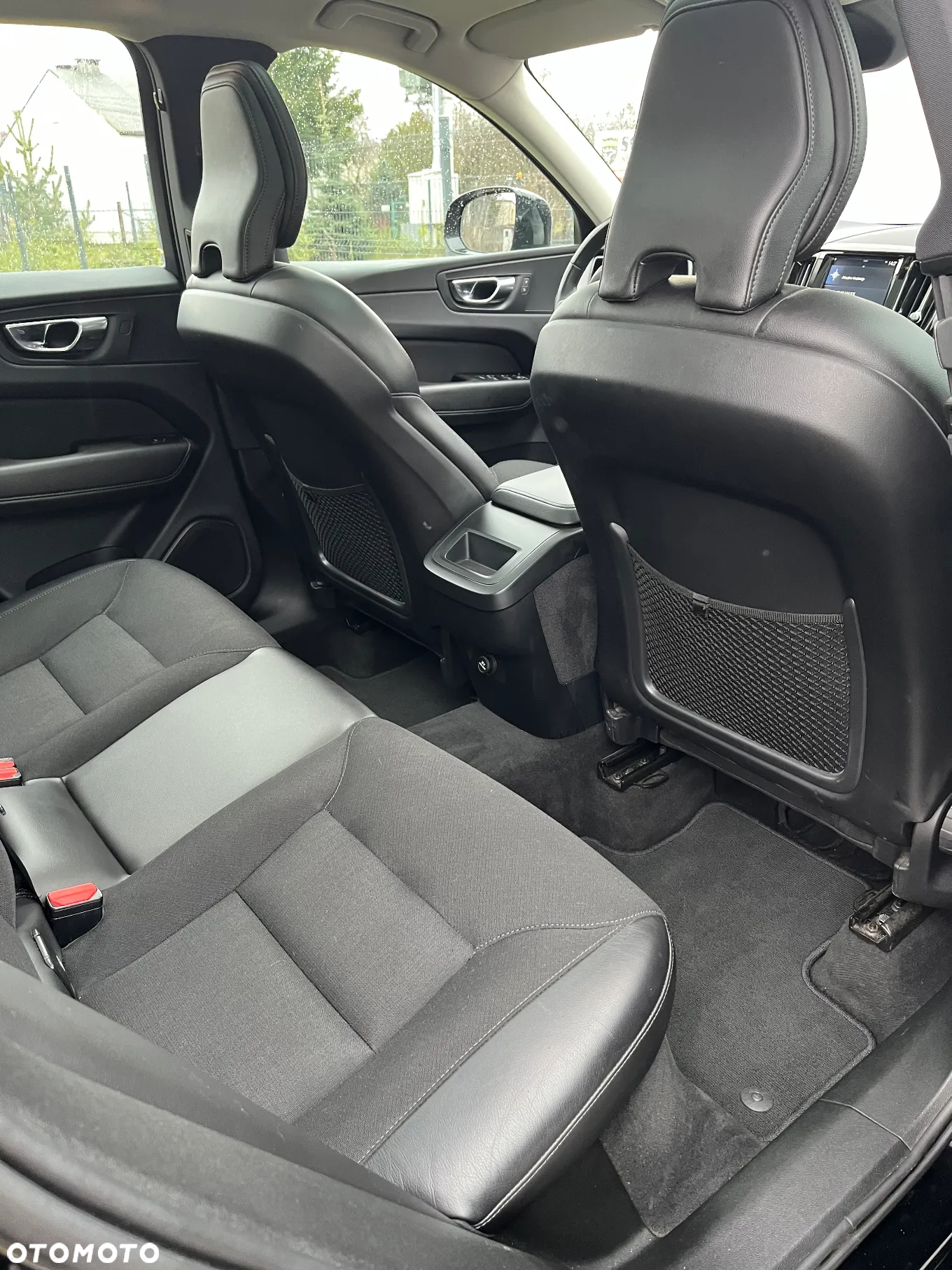 Volvo XC 60 D4 AWD Momentum - 12