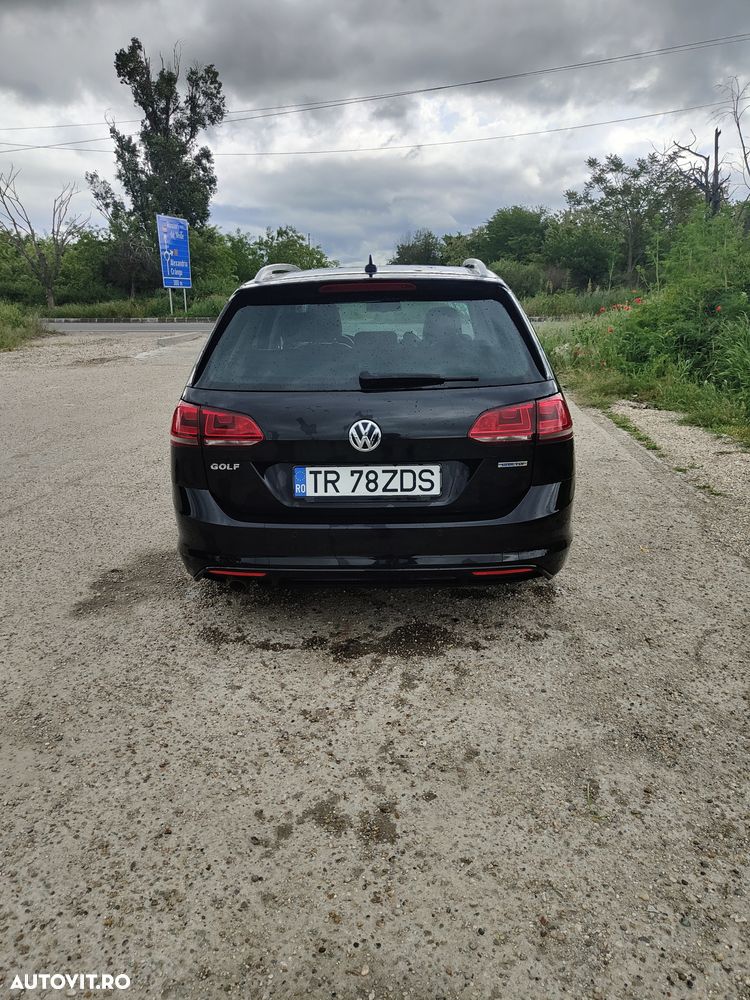 Volkswagen Golf - 4