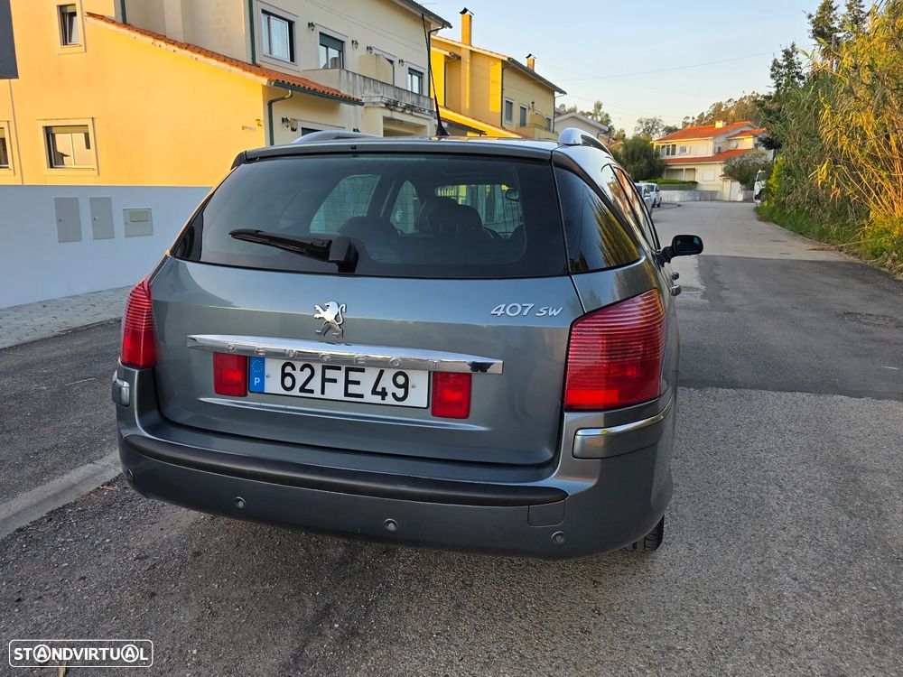 Peugeot 407 SW 2.2 HDi Executive - 5