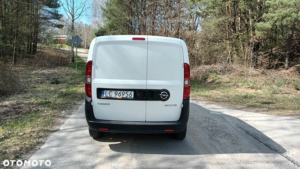 Opel Combo - 4