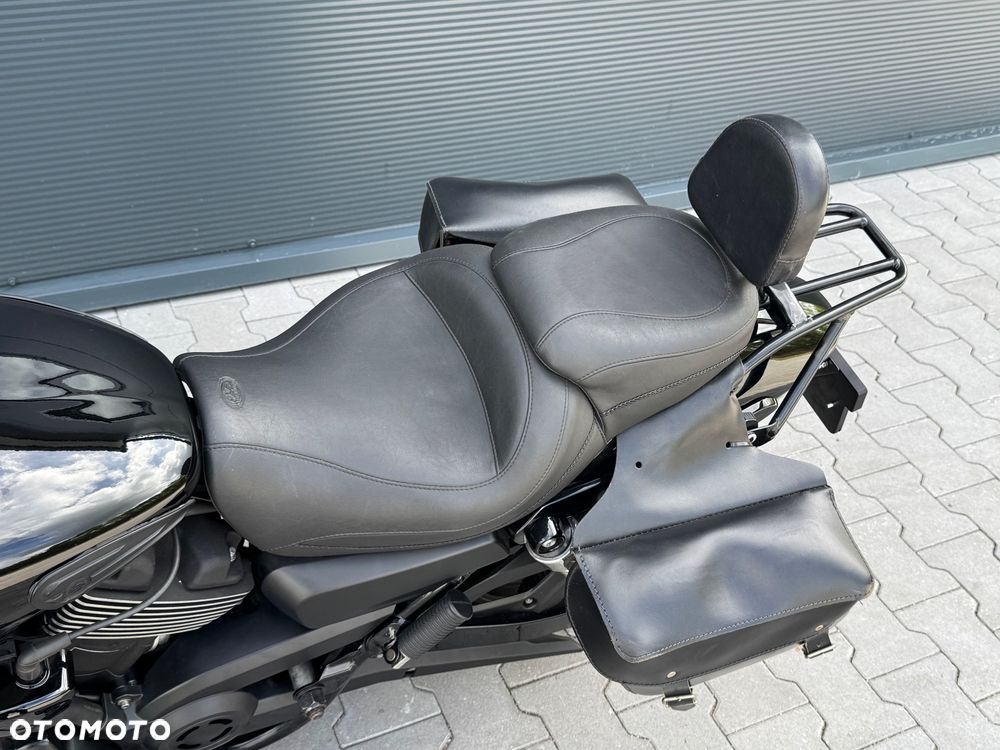 Harley-Davidson Street 750 - 18