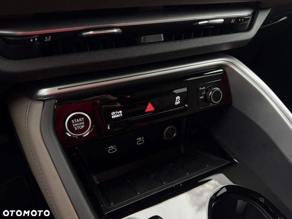 Audi Q5 Sportback 40 TDI mHEV Quattro S Line S tronic - 38