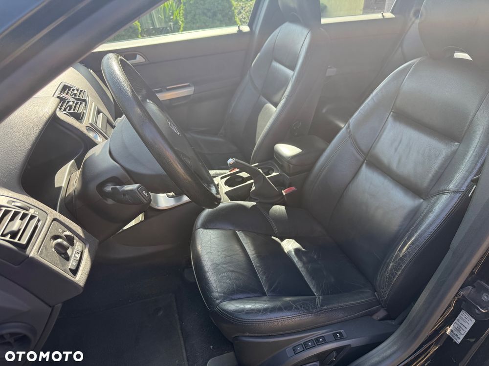 Volvo V50 T5 Momentum - 18