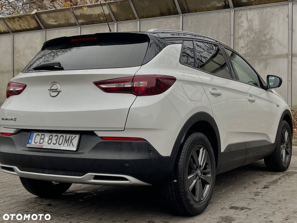 Opel Grandland X 1.2 T Ultimate S&S - 8