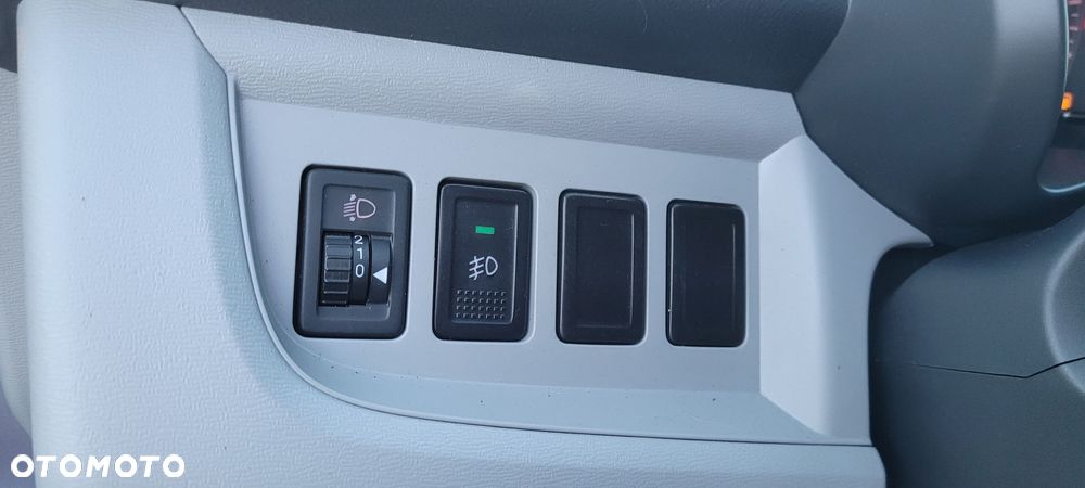 Nissan Pixo 1.0 Visia - 17