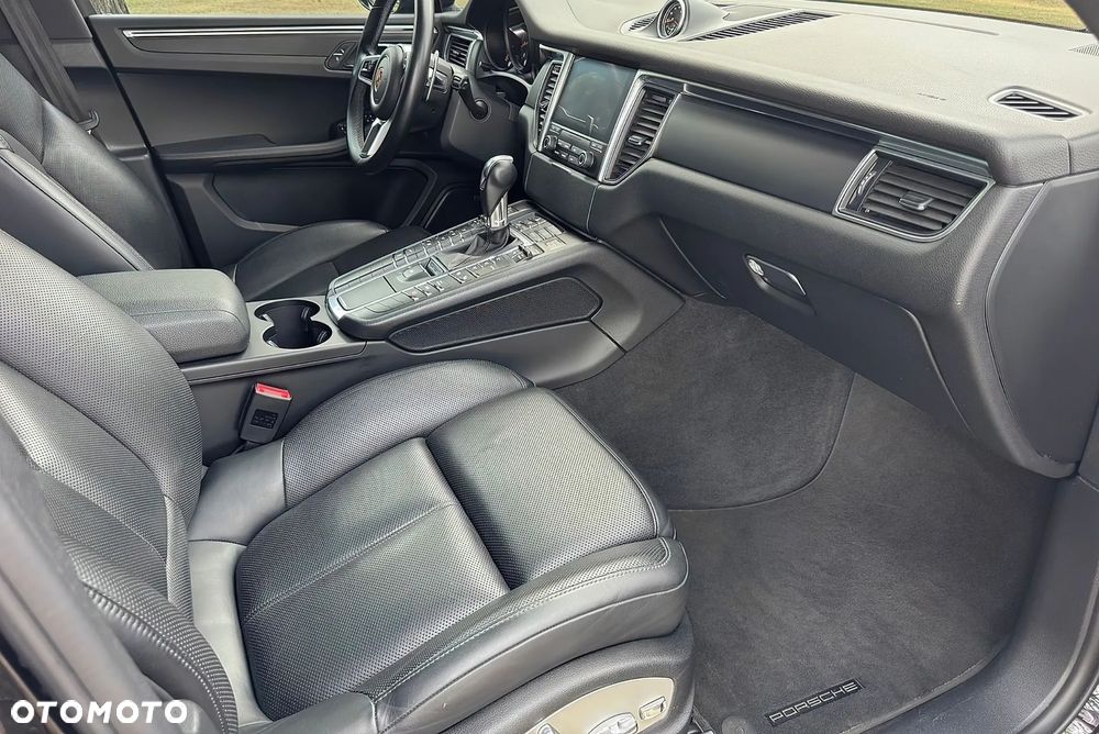 Porsche Macan Standard - 9