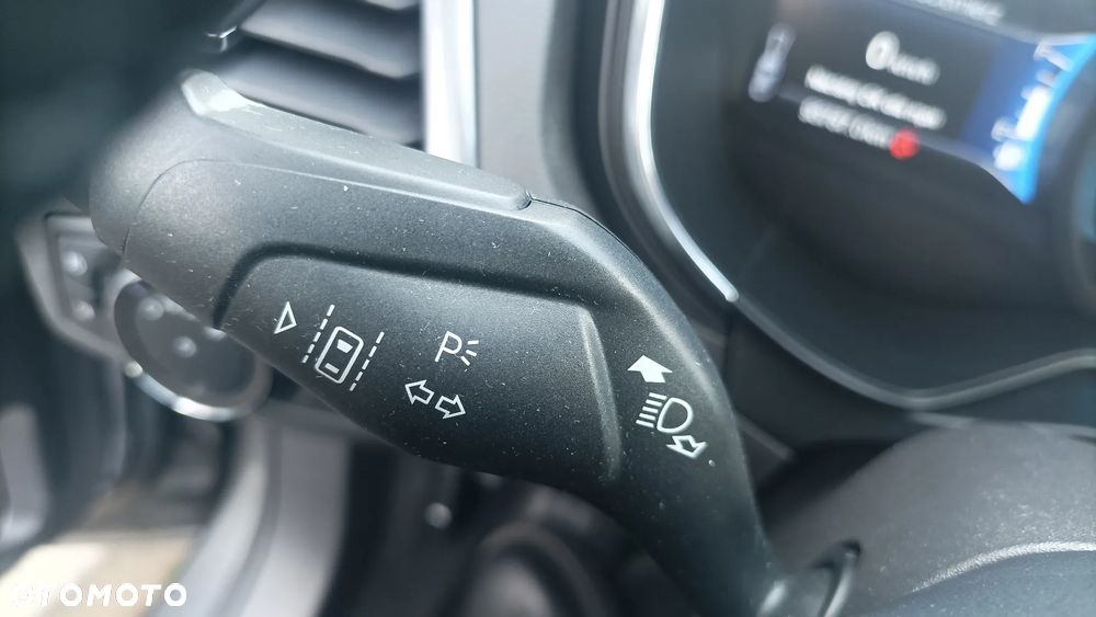 Ford Mondeo 2.0 Ti-VCT Titanium - 28