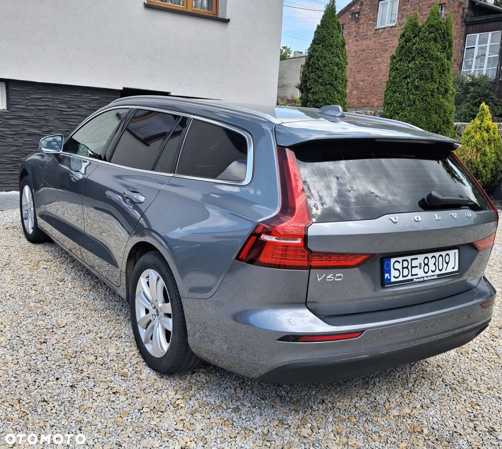 Volvo V60 D3 Momentum - 9