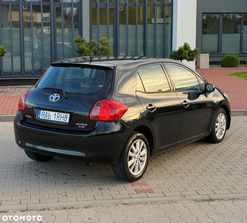 Toyota Auris 2.0 D-4D Premium - 14