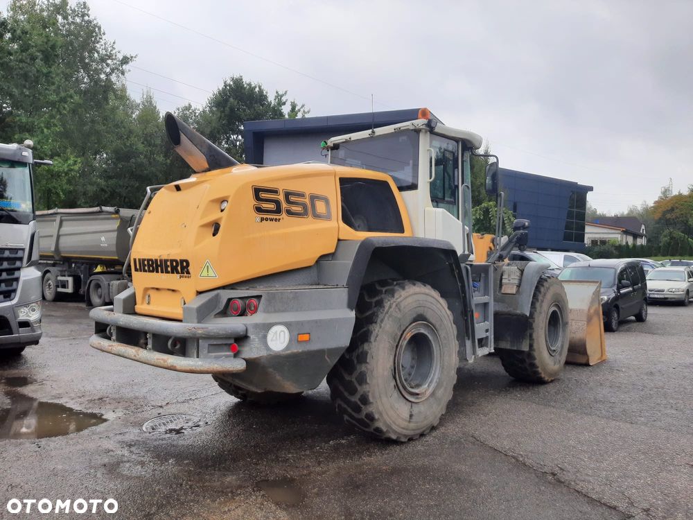 Liebherr L550 X POWER - 3