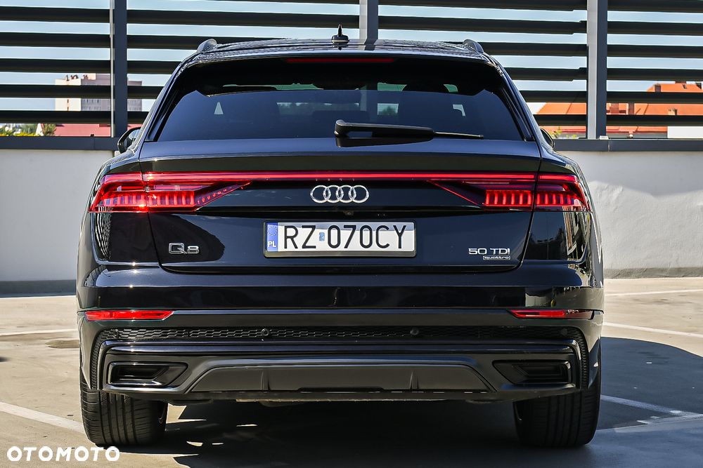 Audi Q8 - 16