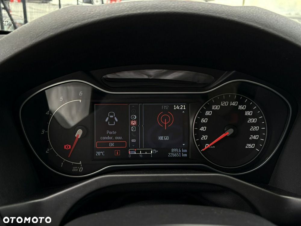 Ford Mondeo 2.0 TDCi Titanium - 13