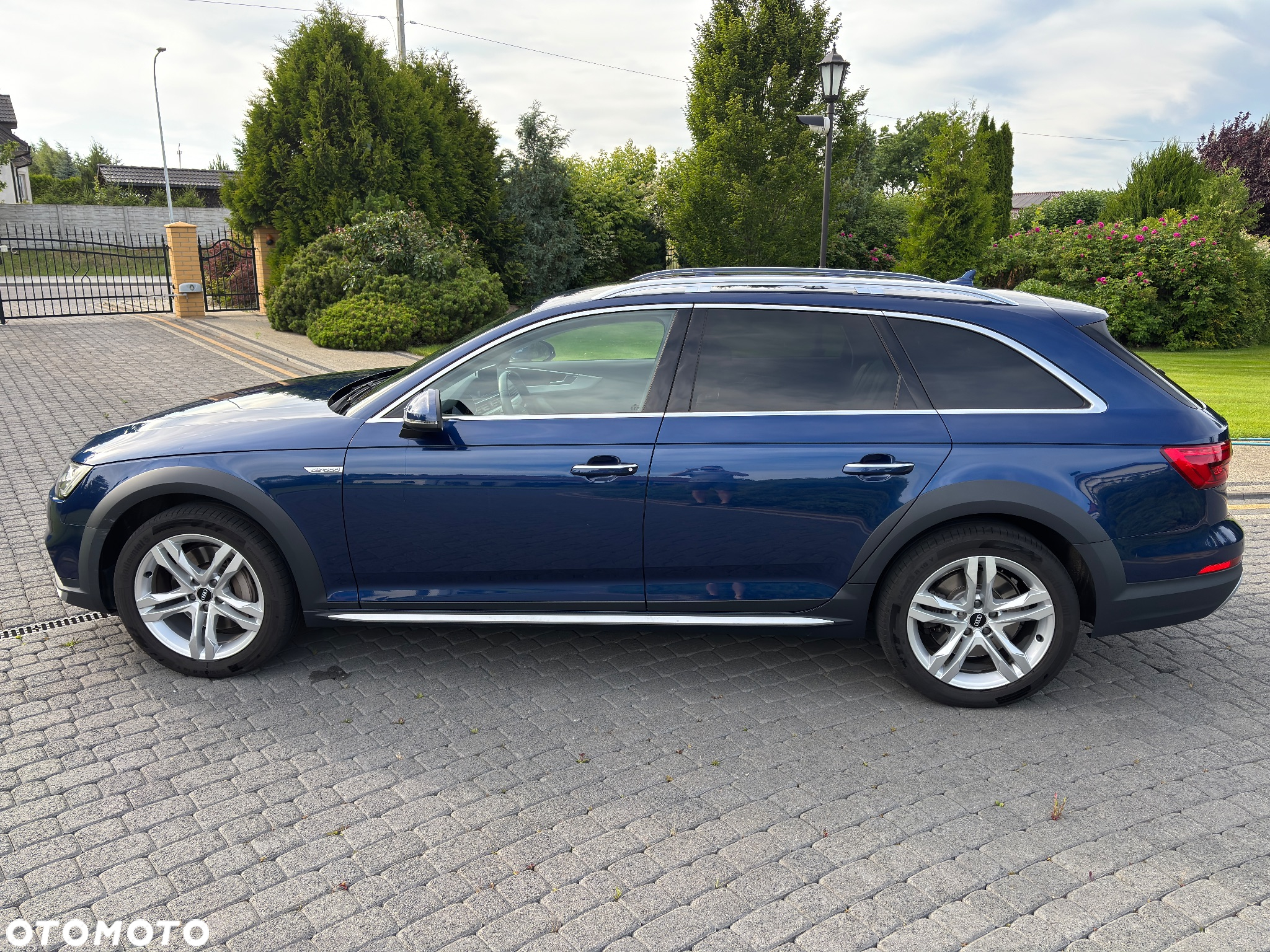 Audi A4 Allroad 2.0 TFSI Quattro S tronic - 4