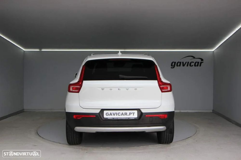 Volvo XC 40 2.0 D3 Momentum Plus - 13