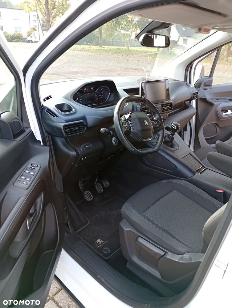 Peugeot Rifter Long 1.5 BlueHDI Active Pack S&S (7-os.) - 11