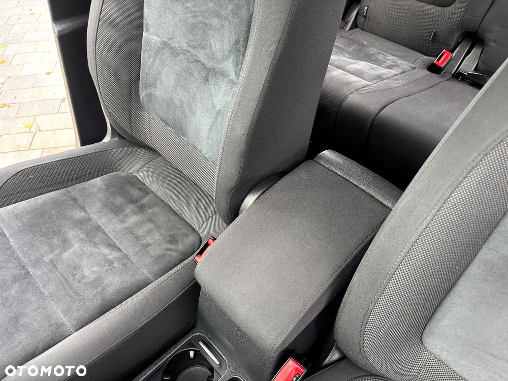 Volkswagen Tiguan 2.0 TDI DPF BlueMotion Technology Trend & Fun - 29