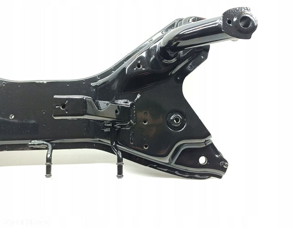 SANKI TRAWERS BELKA ZAWIESZENIA PRZÓD SUZUKI SWIFT MK6 04-10 - 2