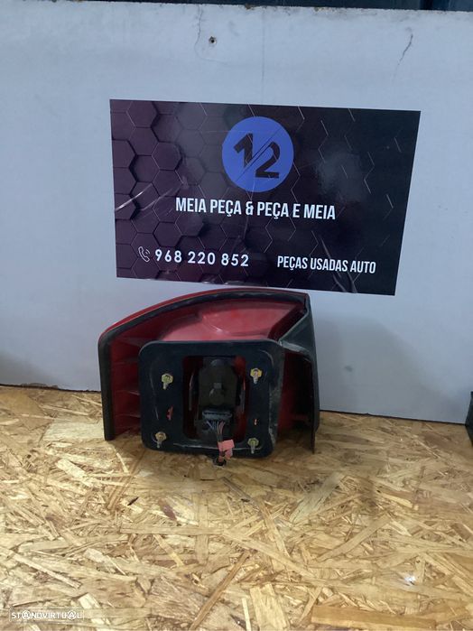 Farolim traseiro direito Audi All- Road 2001 - 2