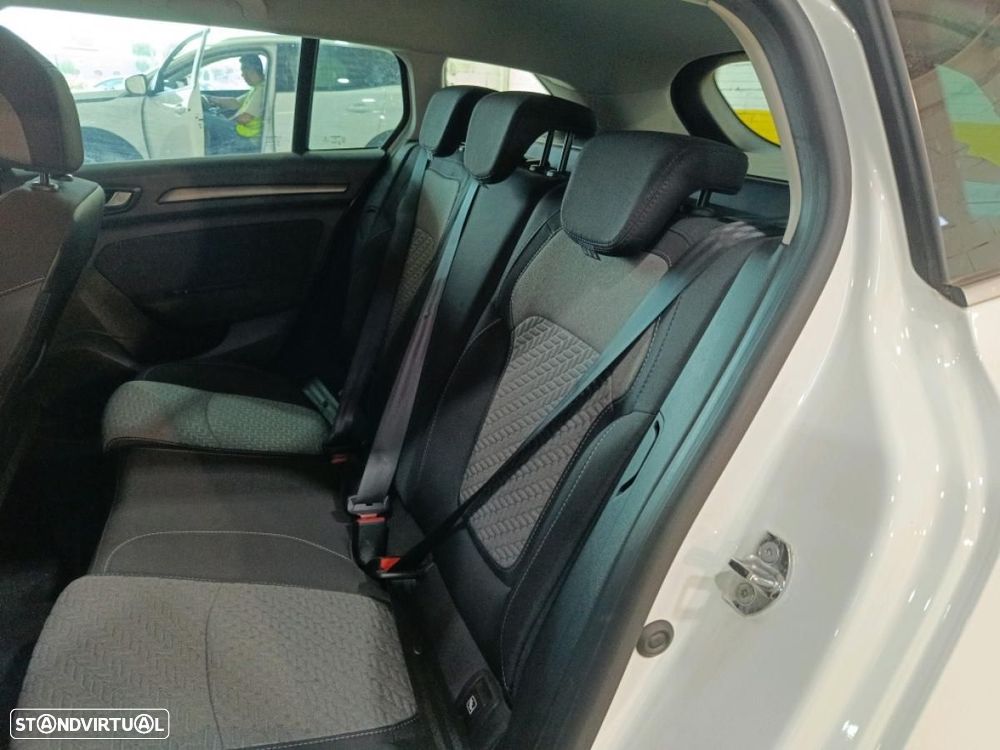Renault Mégane Sport Tourer 1.5 Blue dCi Limited - 3