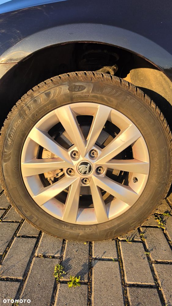 Skoda Octavia 1.6 TDI Ambition DSG - 25