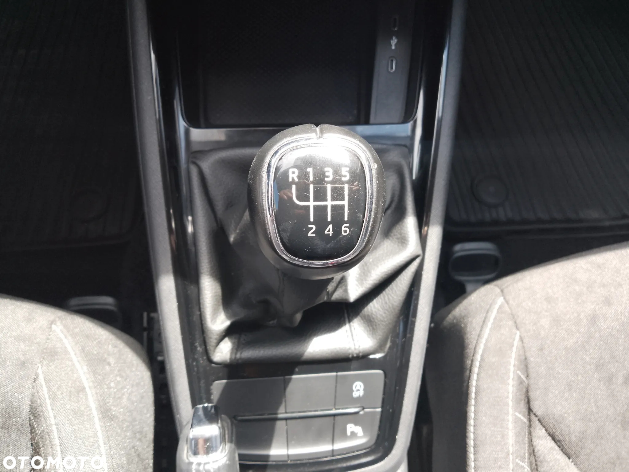 Skoda Kamiq 1.0 TSI Ambition - 23