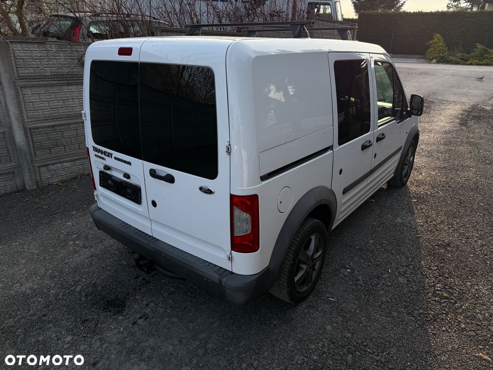 Ford Transit Connect - 17