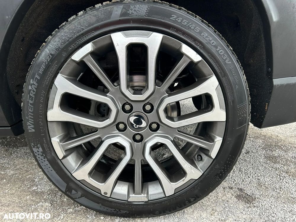 SsangYong Torres - 10