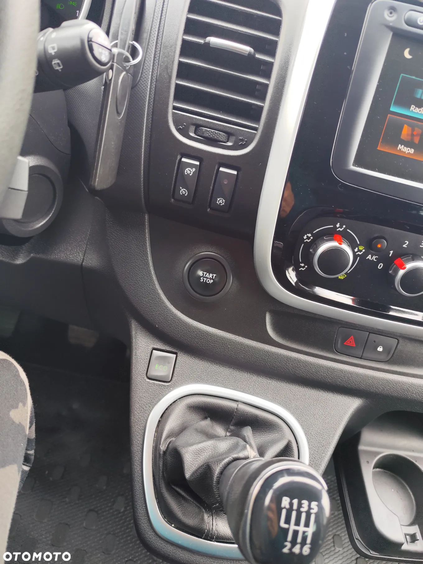 Renault Trafic Grand SpaceClass 2.0 dCi - 23