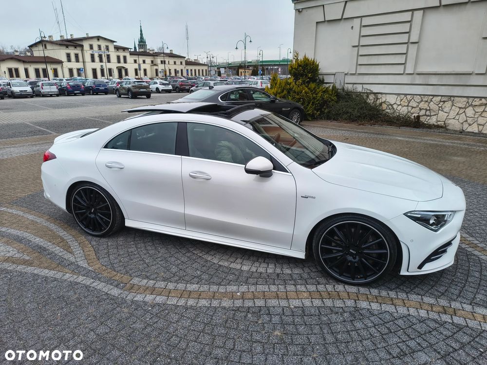 Mercedes-Benz CLA AMG 35 4Matic B AMG Speedshift 7G-DCT - 33