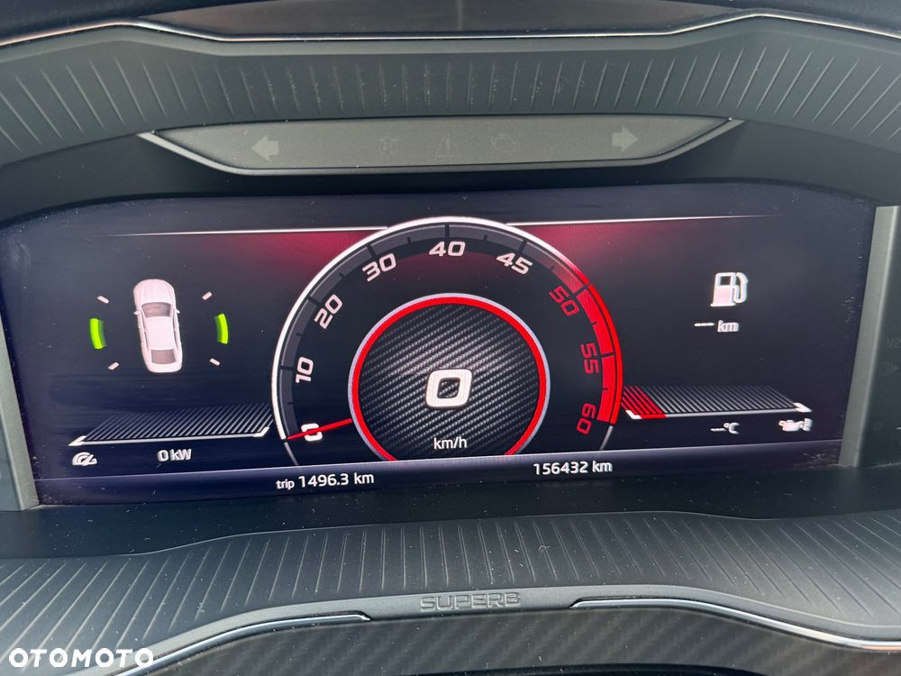 Skoda Superb 2.0 TDI 4x4 DSG Sportline - 31