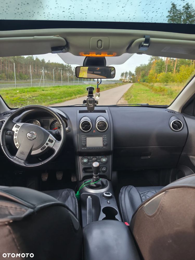 Nissan Qashqai+2 - 16