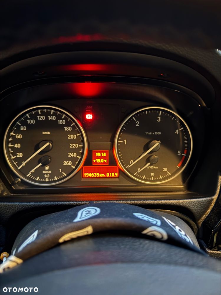 BMW Seria 3 320d - 11