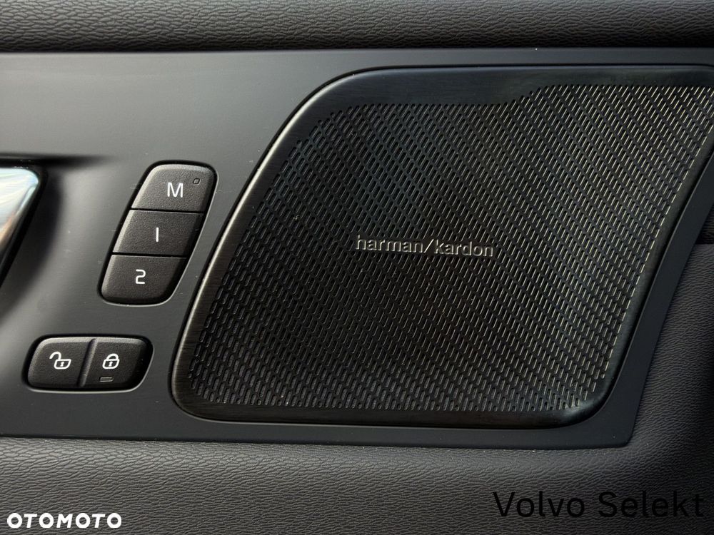 Volvo XC 60 - 32