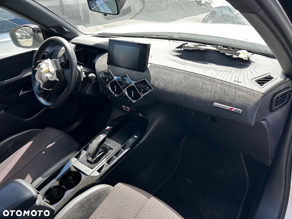 DS Automobiles DS 3 Crossback - 16