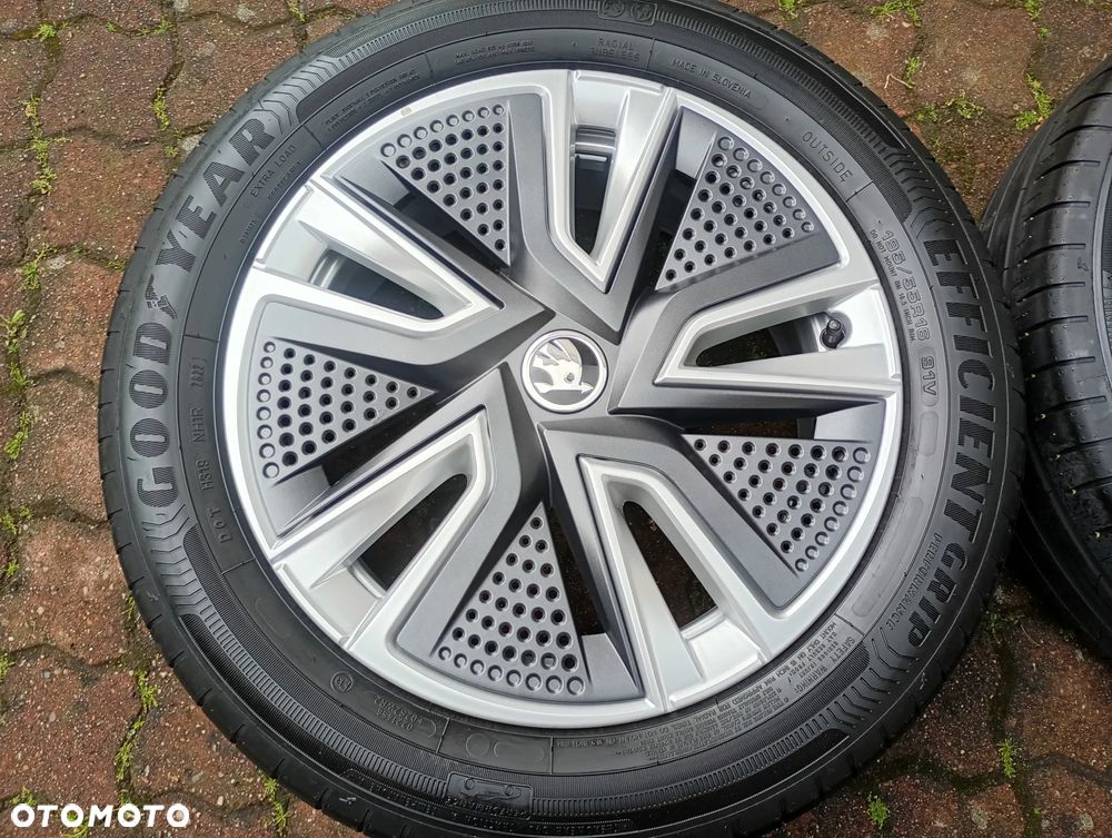 Skoda Fabia Rapid Scala 195/55/16 Kamiq 5 x 100 lato 2022 - 6