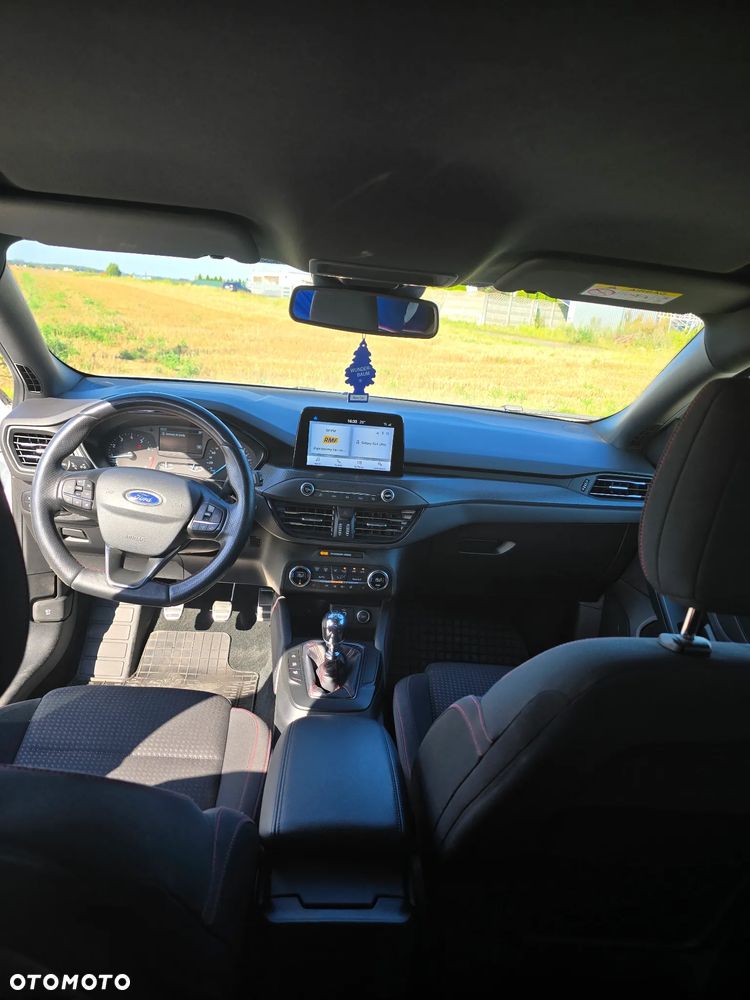 Ford Focus 1.5 EcoBoost ST-Line - 37