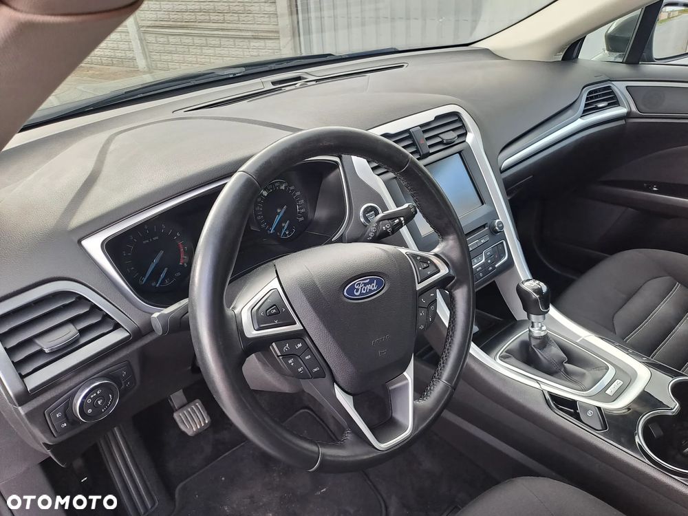 Ford Mondeo 1.5 EcoBoost Ambiente - 17