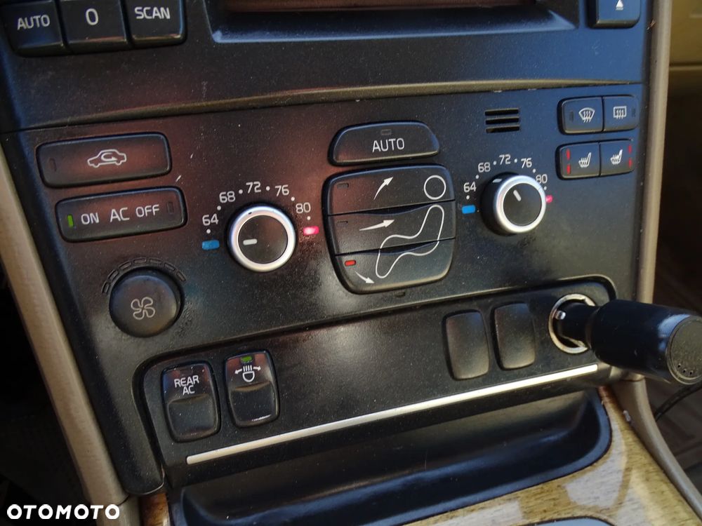 Volvo XC 90 3.2 AWD Sport - 18