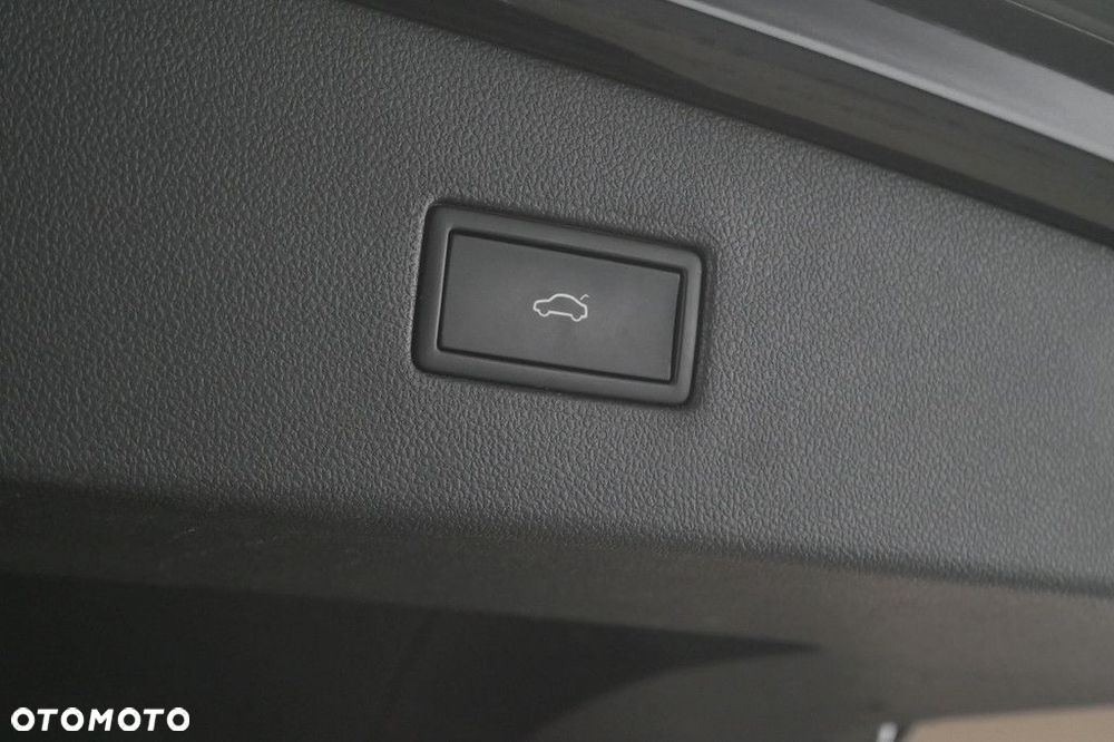 Volkswagen Tiguan Allspace 2.0 TSI 4Mot Elegance DSG - 17